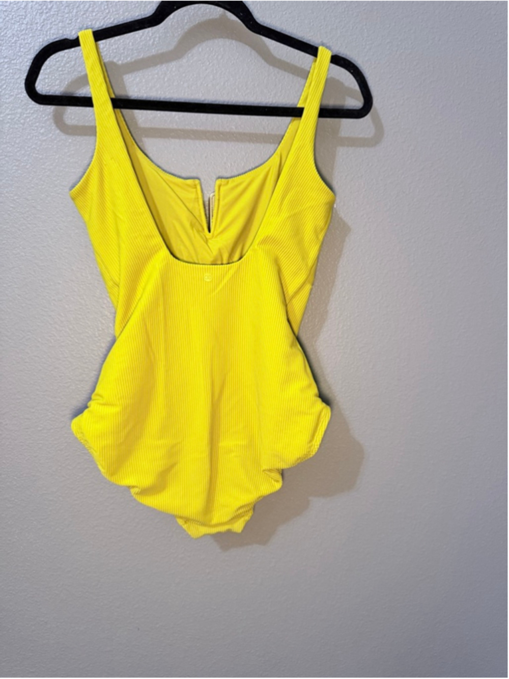 Women's CALLA dark mustard Yellow Ribbed One Piece Swimsuit Size 8 - Picture 5 of 6